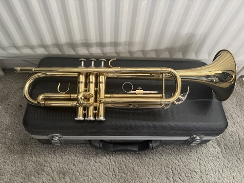 Echo student trumpet - student, w/
