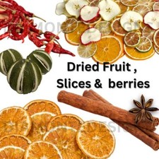 Xmas Dried Fruit Wreath Decoration Orange Slices Pine Cones Berries Cinnamon UK