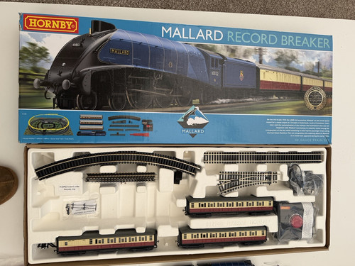 Hornby r1282m gauge - oo, mallard