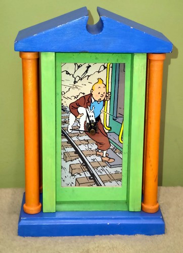 Tintin clock prisoners the - clock,
