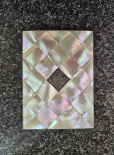 Victorian iridescent mother - victorian,