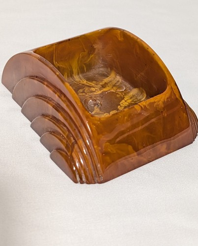 Art deco stunning butterscotch - art,