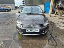 VOLKSWAGEN PASSAT SE