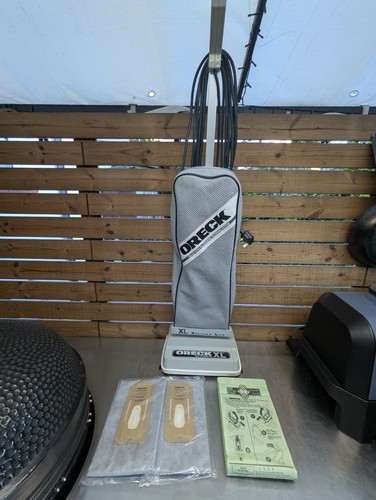 Oreck upright vacuum - xl,