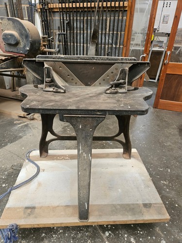 Universal wood mitre - e,