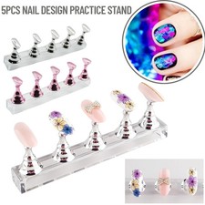 Magnetic Manicure Nail Art