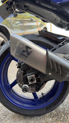 Yamaha mt10 akrapovic - mt10,