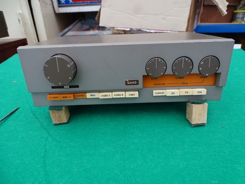 Quad pre amp da - 33,