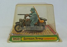 Britains 981 German Army Combination Motorcycle & Sidecar