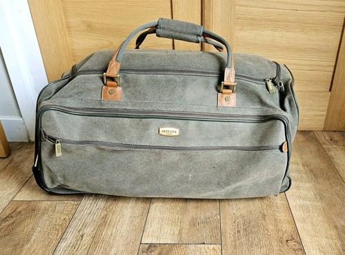 Skyflite jump luggage wheeled - luggage,