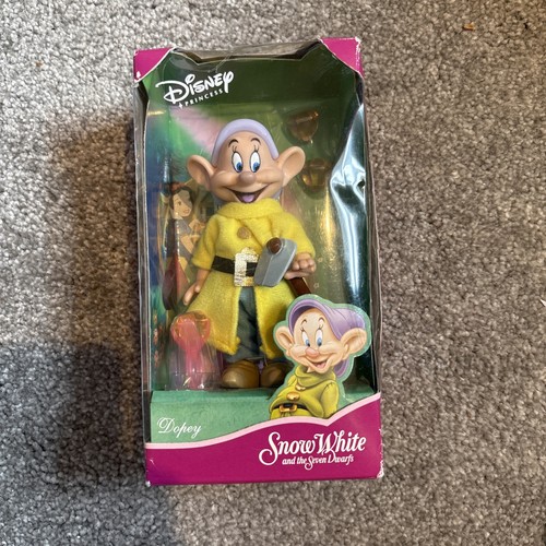 Disney snow white - snow,