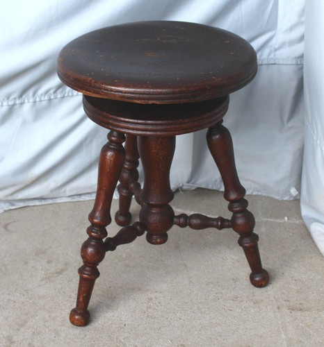 Antique oak piano - oak,