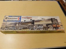 Rosebud Kitmaster Beyer