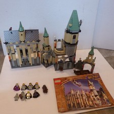 LEGO Harry Potter Hogwarts Castle 4709 99.9 Complete w/ Minifigs Manual Box Read