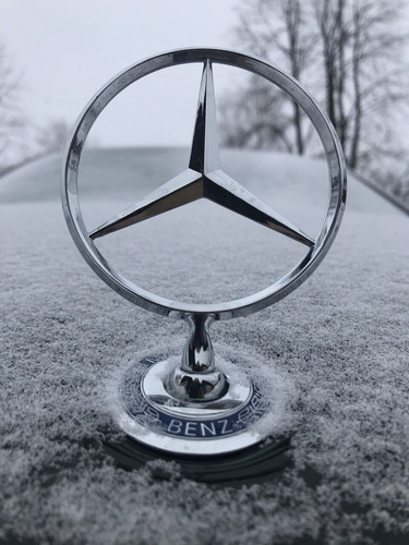 Front hood emblem star - hood,