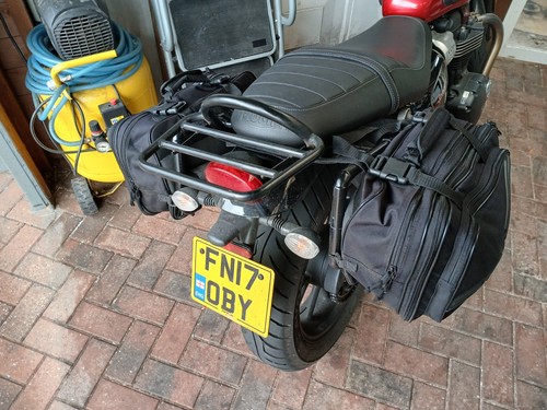 Triumph street twin luggage - street,