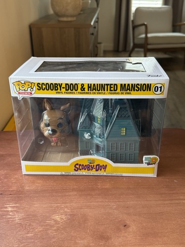 Funko pop town - town, scooby-doo