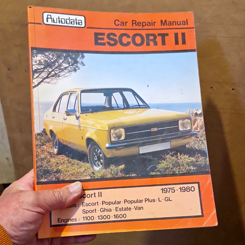 Ford escort mk2 autodata car - autodata,