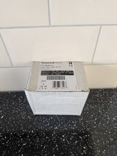 Honeywell Home 22mm 2-Port