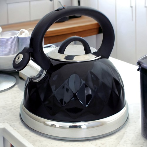 Black whistling kettle - black,