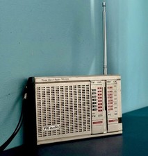 Vintage Pye Audio TR0121 Radio