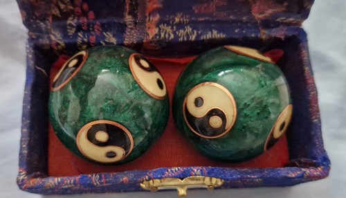Retro green yin yang baoding - retro,