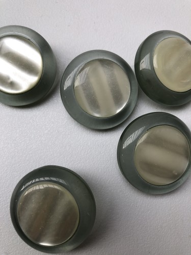 Buttons 3cm mother pearl - 3cm, of
