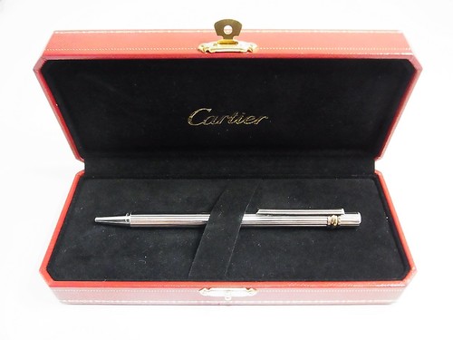 Auth cartier must trinity - auth,