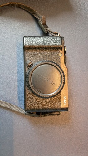 Fujifilm fuji camera body - x-m1,