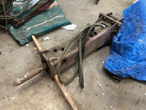 Hydraulic excavator breaker - hydraulic,