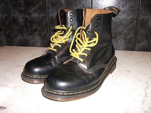 Martens black boots - martens,