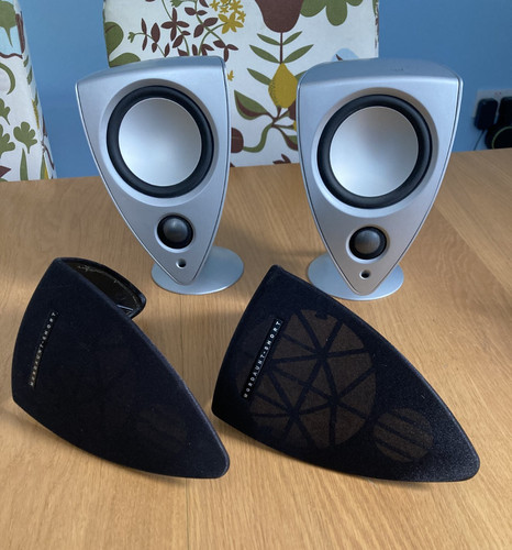 Matching pair mordaunt - matching,