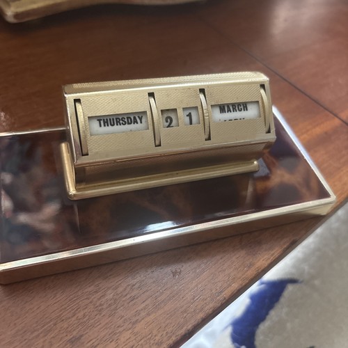 Vintage mid 20th century - vintage, mid-20th-century