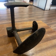 Vintage shoemaker tool cast