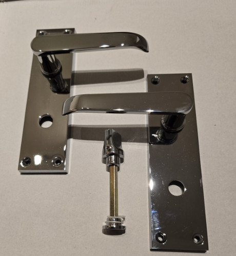 Victorian straight short latch