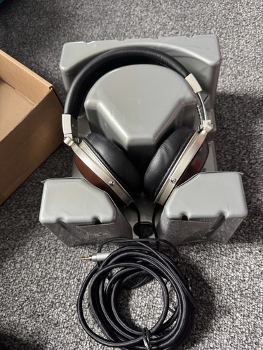 Denon d5000 over the - the, ear
