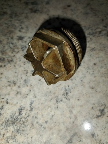 Jap side valve engine exhaust - side,