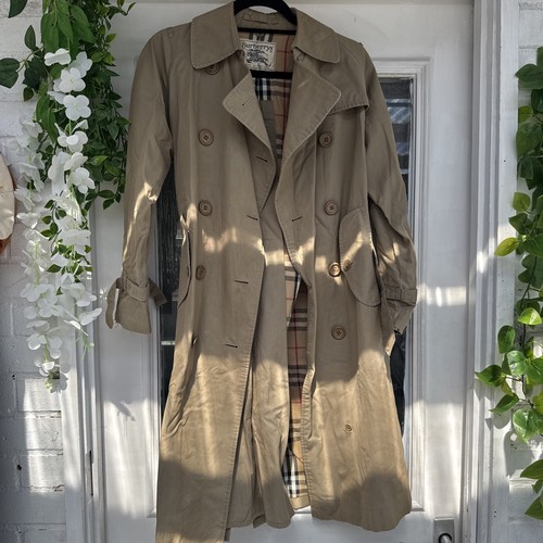 Burberry beige trench coat - burberry,