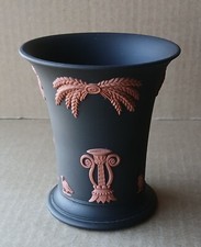 Wedgwood BLACK & TERRACOTTA Jasperware EGYPTIAN Posy Vase