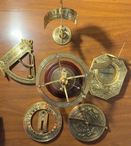 Franklin mint orrery brass - mint,