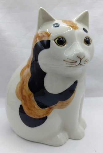 Quail pottery cat figure - quail,