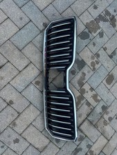 GENUINE SKODA SUPERB B8 2015 2016 2017 2018 2019 FRONT BUMPER GRILL 3V0853653B