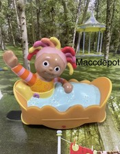 In The Night Garden Upsy Daisy Bed Push /Roll Along Toy Ideal Cake Topper 2007