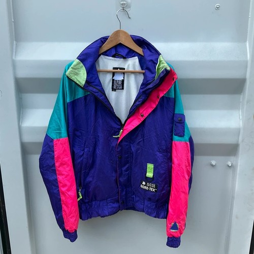 Vintage alpine design - design, gore-tex