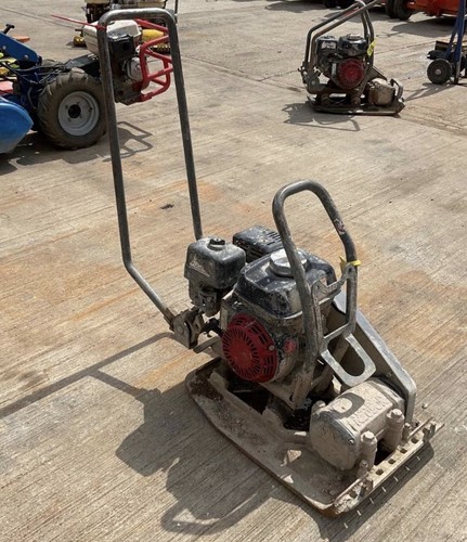 Wacker neuson petrol plate - petrol,