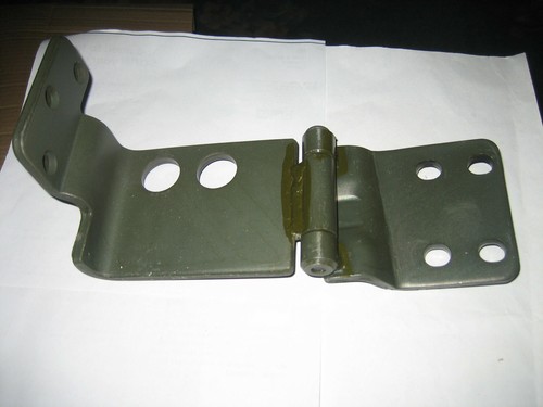 Nissan urvan rear door hinge - urvan,