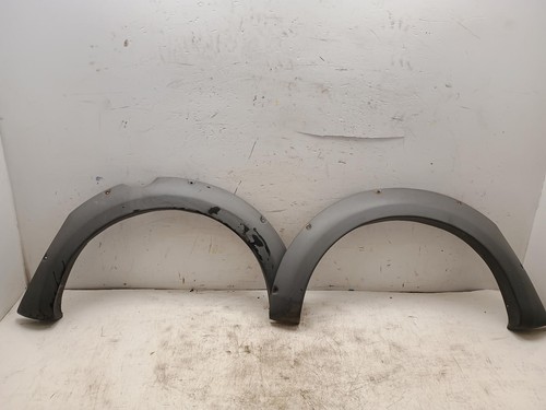 Mitsubishi l200 wheel arch - mitsubishi,
