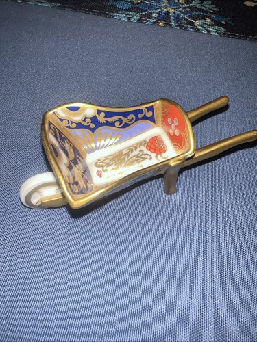Rare vintage royal crown - vintage,