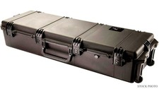 PELI STORM CASE