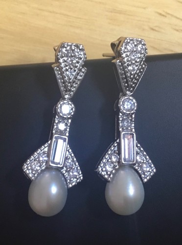 Tova diamonique vintage style